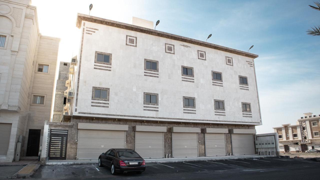 אל-מדינה Comfortable & Big Family Apartments 10Mins Drive To Al-Masjid -Nabawi - Nozol Noor 2 מראה חיצוני תמונה