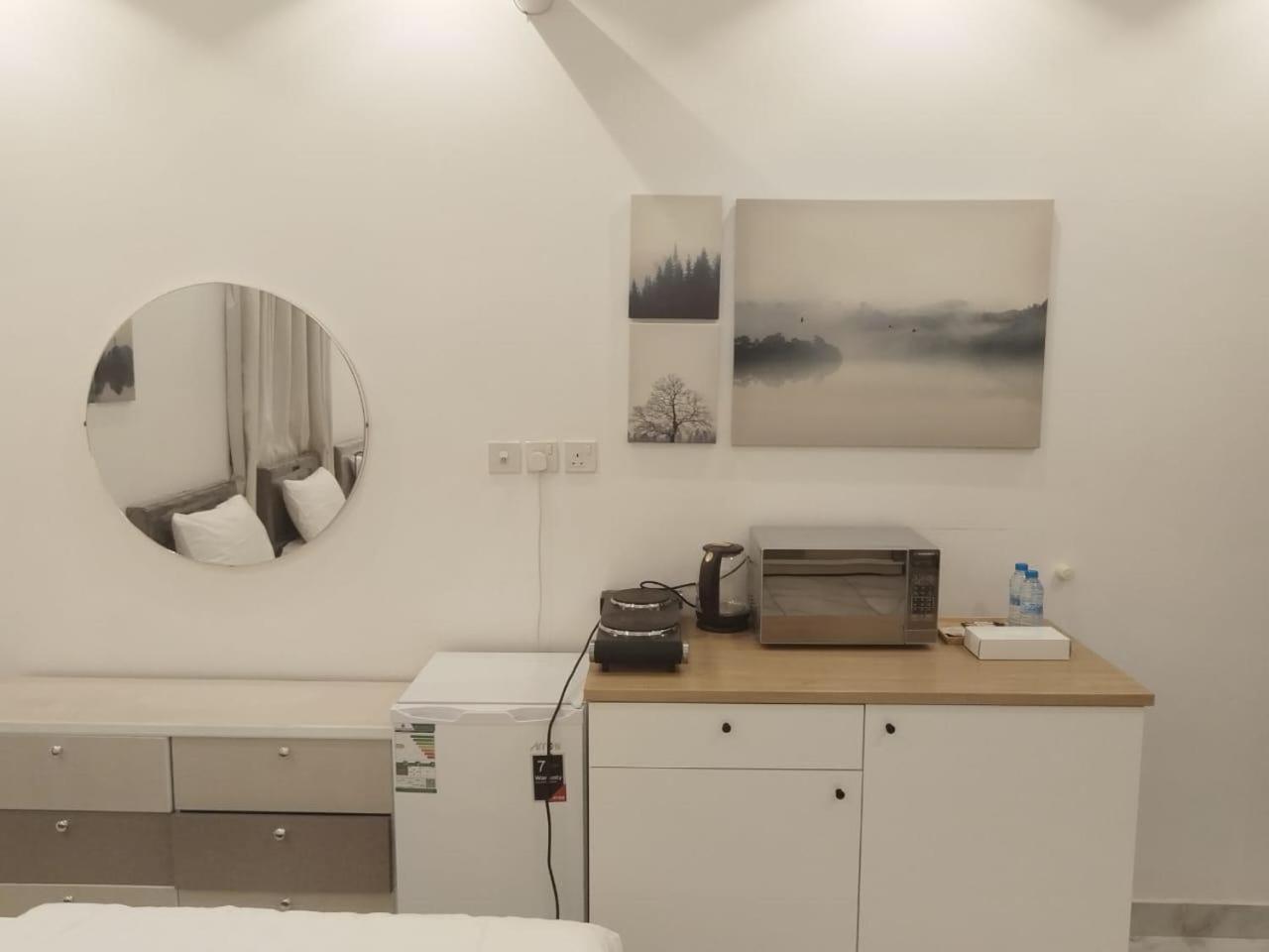 אל-מדינה Comfortable & Big Family Apartments 10Mins Drive To Al-Masjid -Nabawi - Nozol Noor 2 מראה חיצוני תמונה